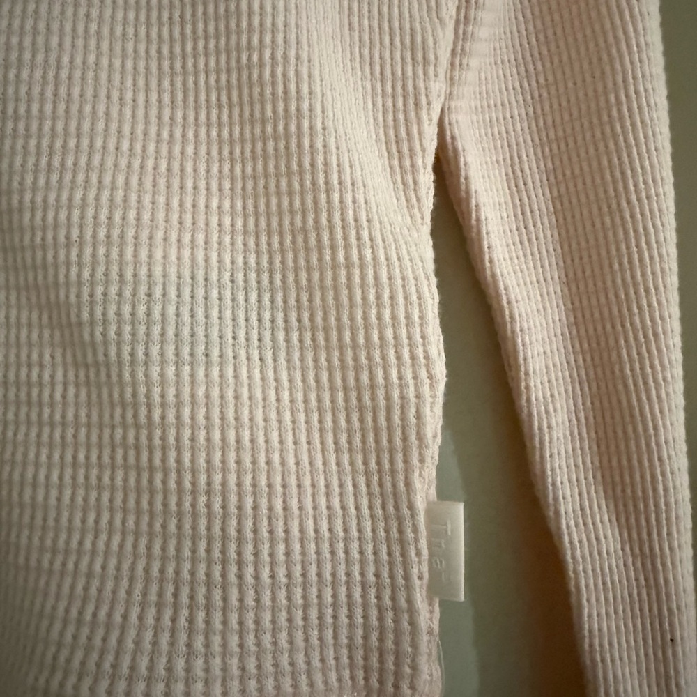 TNA Soft Pink Long Sleeve Tee - Picture 2 of 5